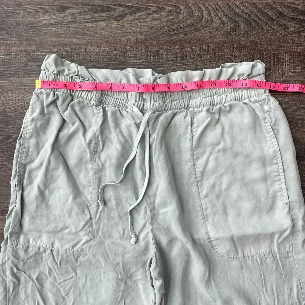 Cloth and Stone Smocked Paperbag Tie Waist Joggers Size M Women’s - Picture 10 of 15